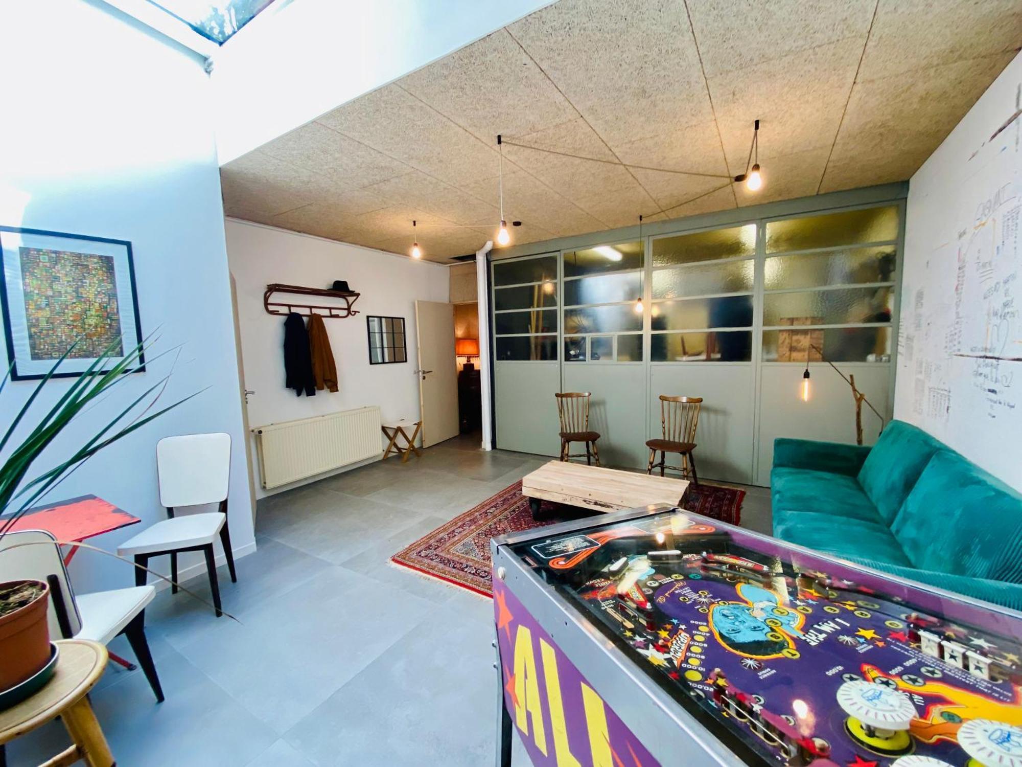 Oasis Urbaine - Spacieux Et Calme Avec Patio Lille Luaran gambar